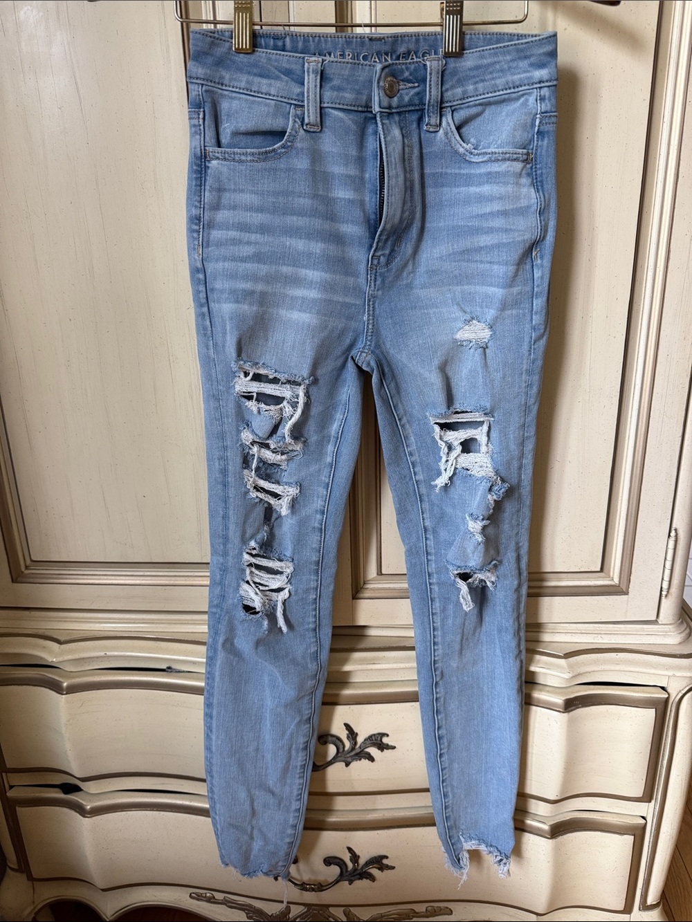 American Eagle Outfitters Light Blue Ripped Skinny Jeans